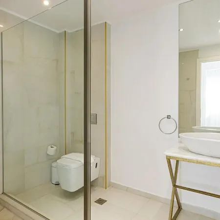 Seafront Luxury Escape With Infinity Pool Akrotiri (Santorini)