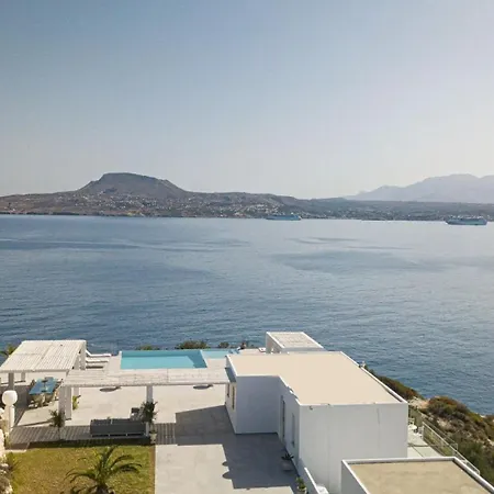 Seafront Luxury Escape With Infinity Pool Villa
