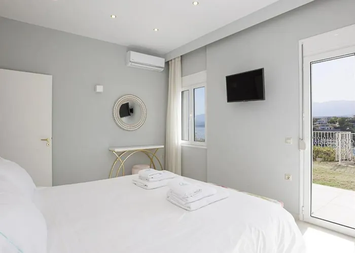 ヴィラ Seafront Luxury Escape With Infinity Pool *