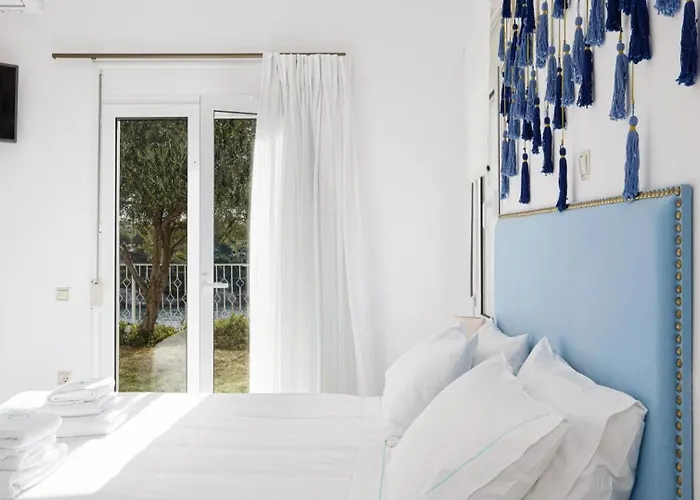 Seafront Luxury Escape With Infinity Pool 别墅 *