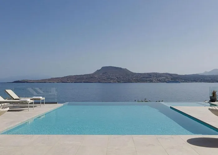 ヴィラ Seafront Luxury Escape With Infinity Pool